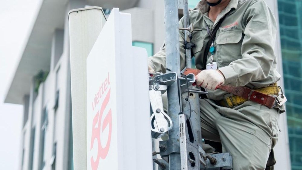 Trong mùa 'sóng' lớn