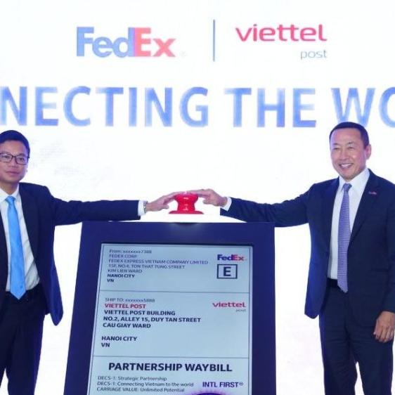 Viettel Post hợp tác chiến lược với 'ông lớn' logistics thế giới FedEx